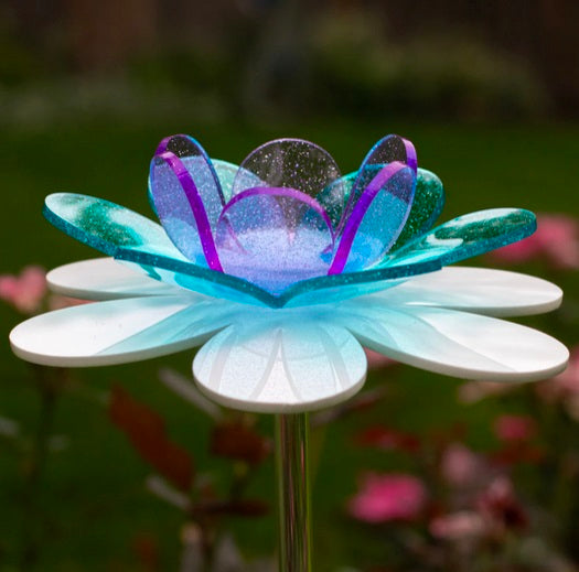 Fairy Lotus Garden Sculpture / Medium