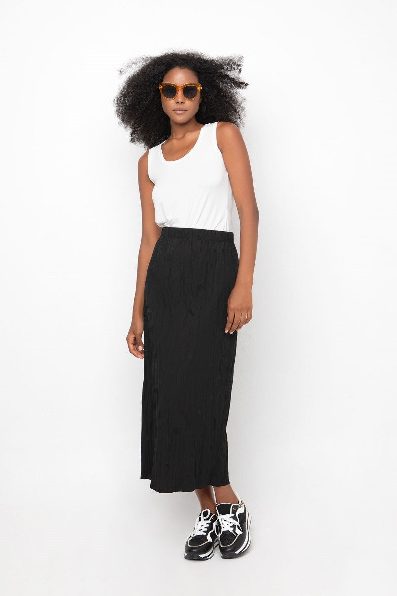 Ozai N Ku Black High Waist Crinkle Midi Skirt
