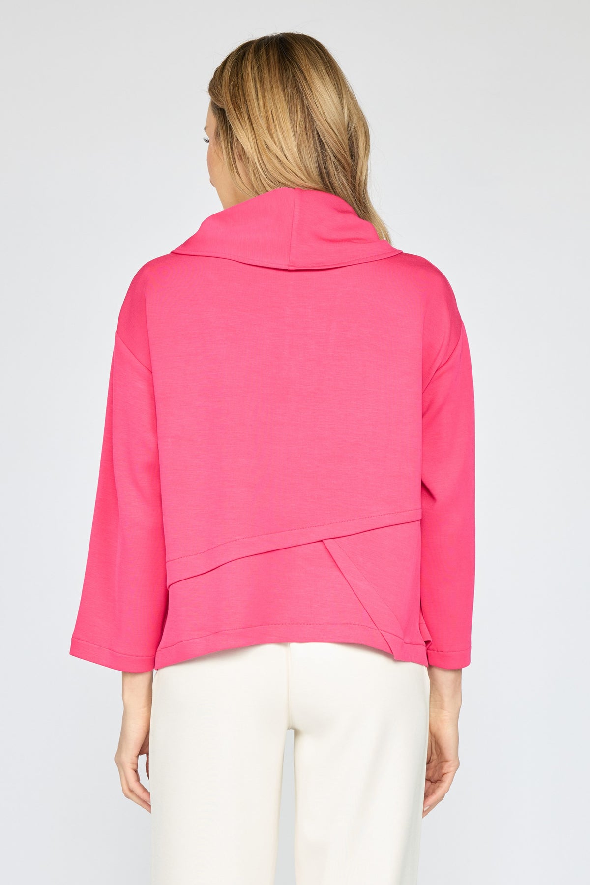 Feather Lux Knit Crossroads Cowl in Magenta