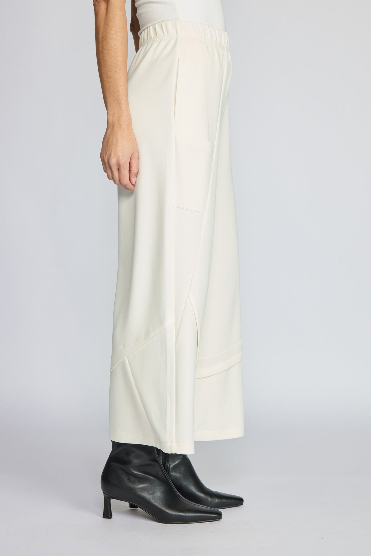 Olivia's Feather Lux Knit Crossroads Pants in Ivory