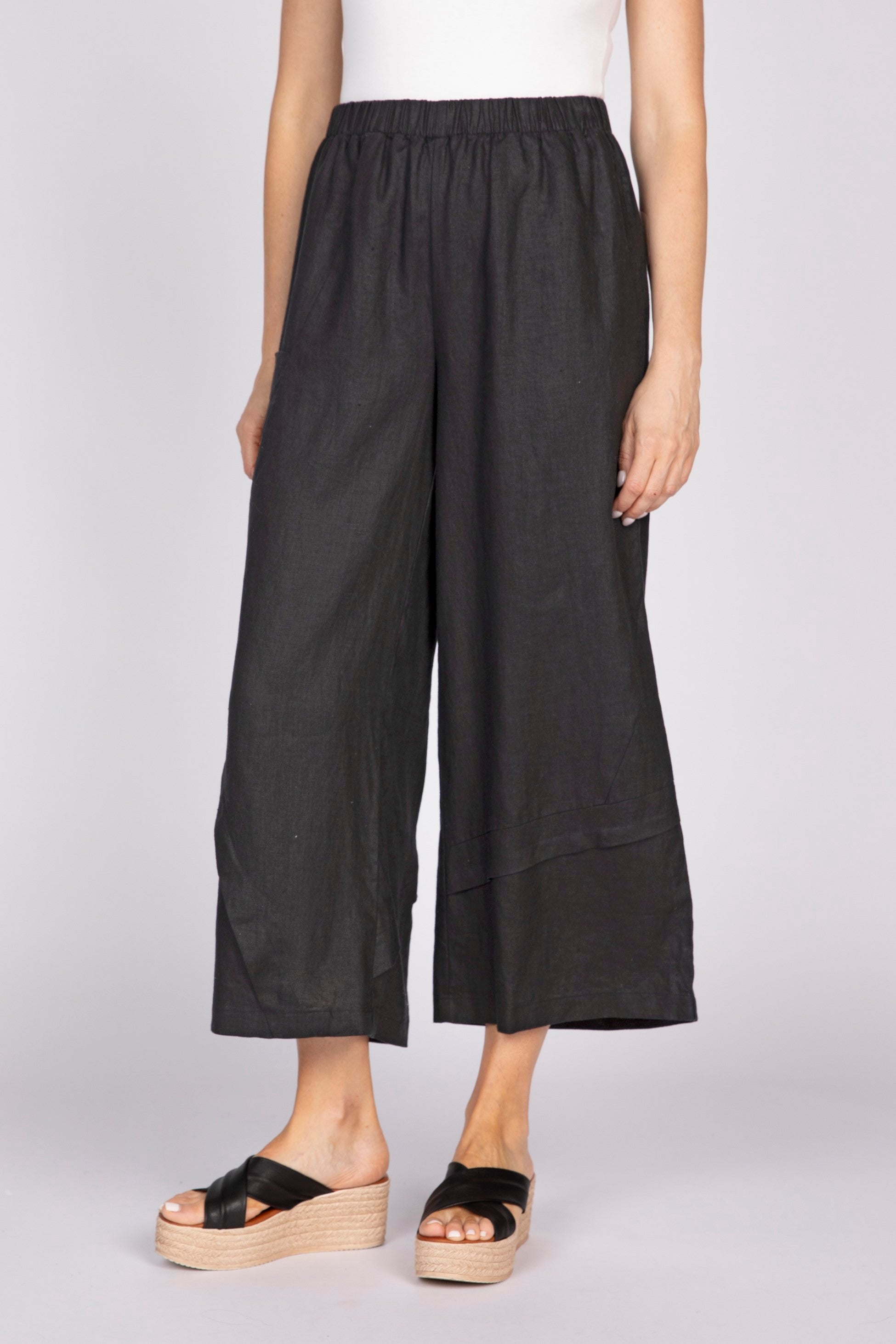 Crossroads Seamed Pant