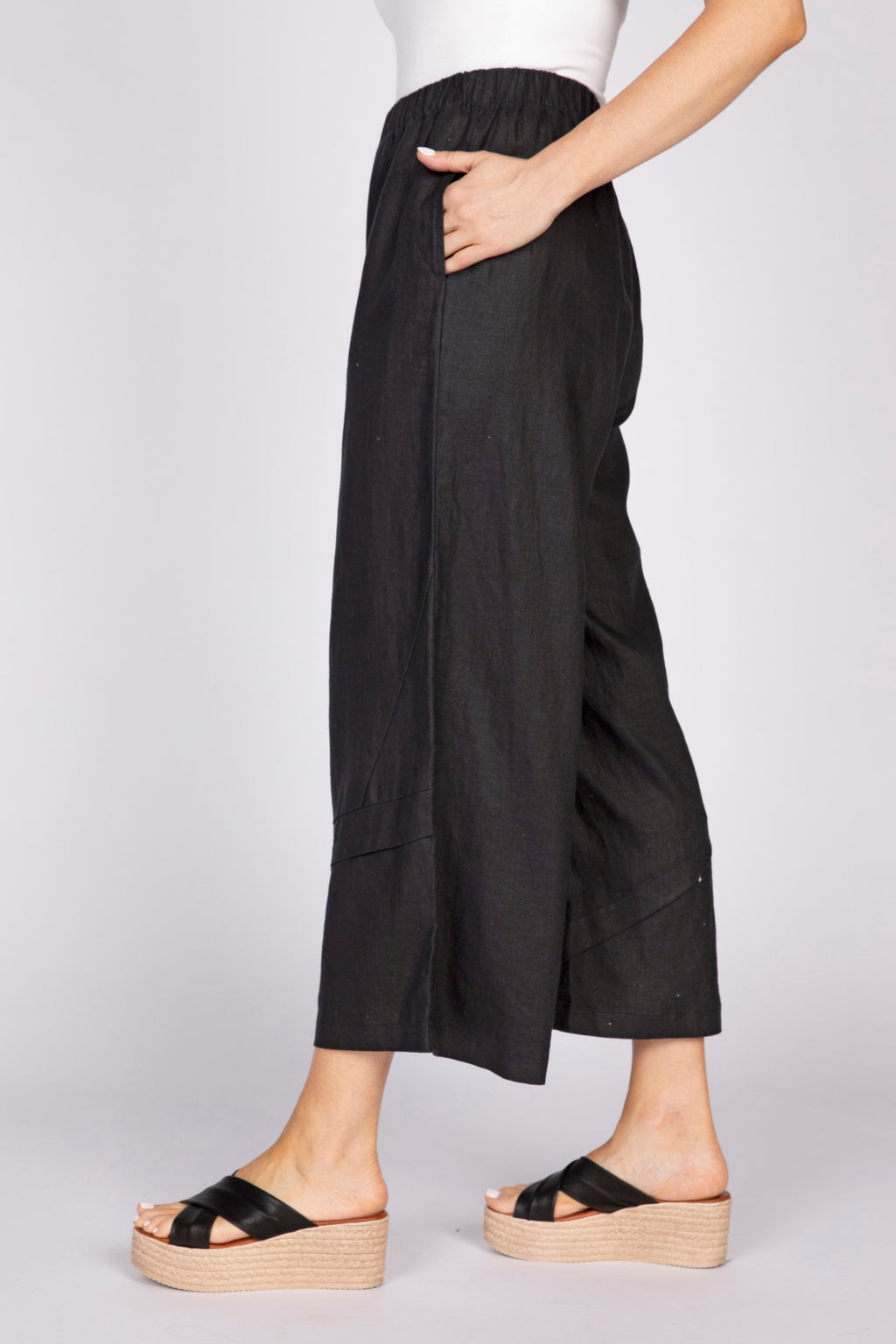 Crossroads Seamed Pant
