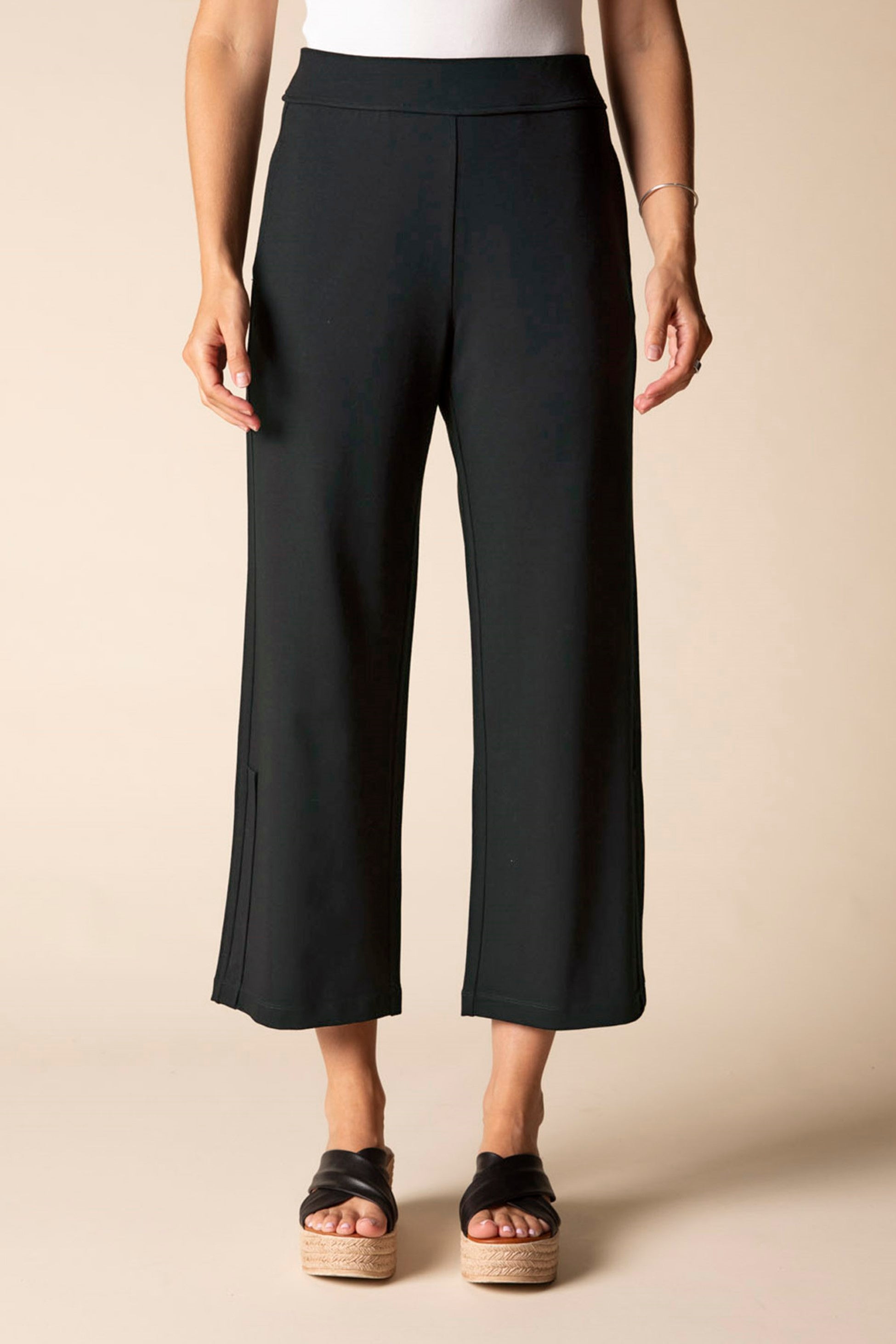 Habitat's Core Travel Brooklyn Pants in Black