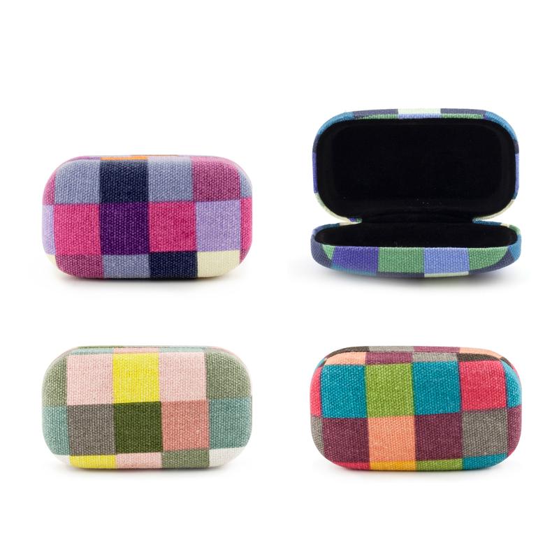 Plaid Travel Case / Assorted Colors