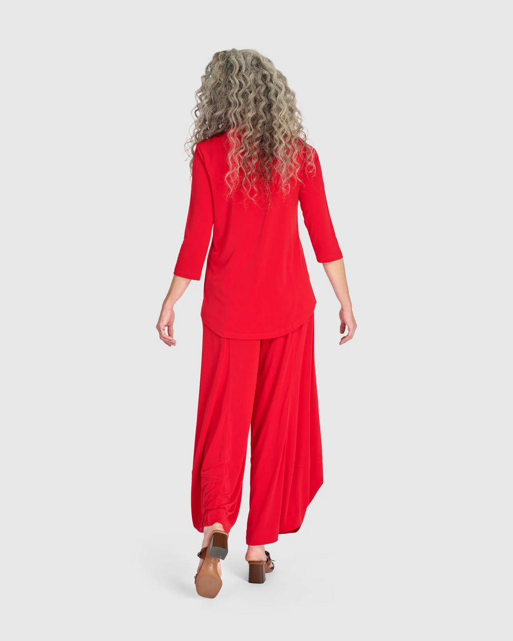 Alembika Essential Slinky V-Neck Top