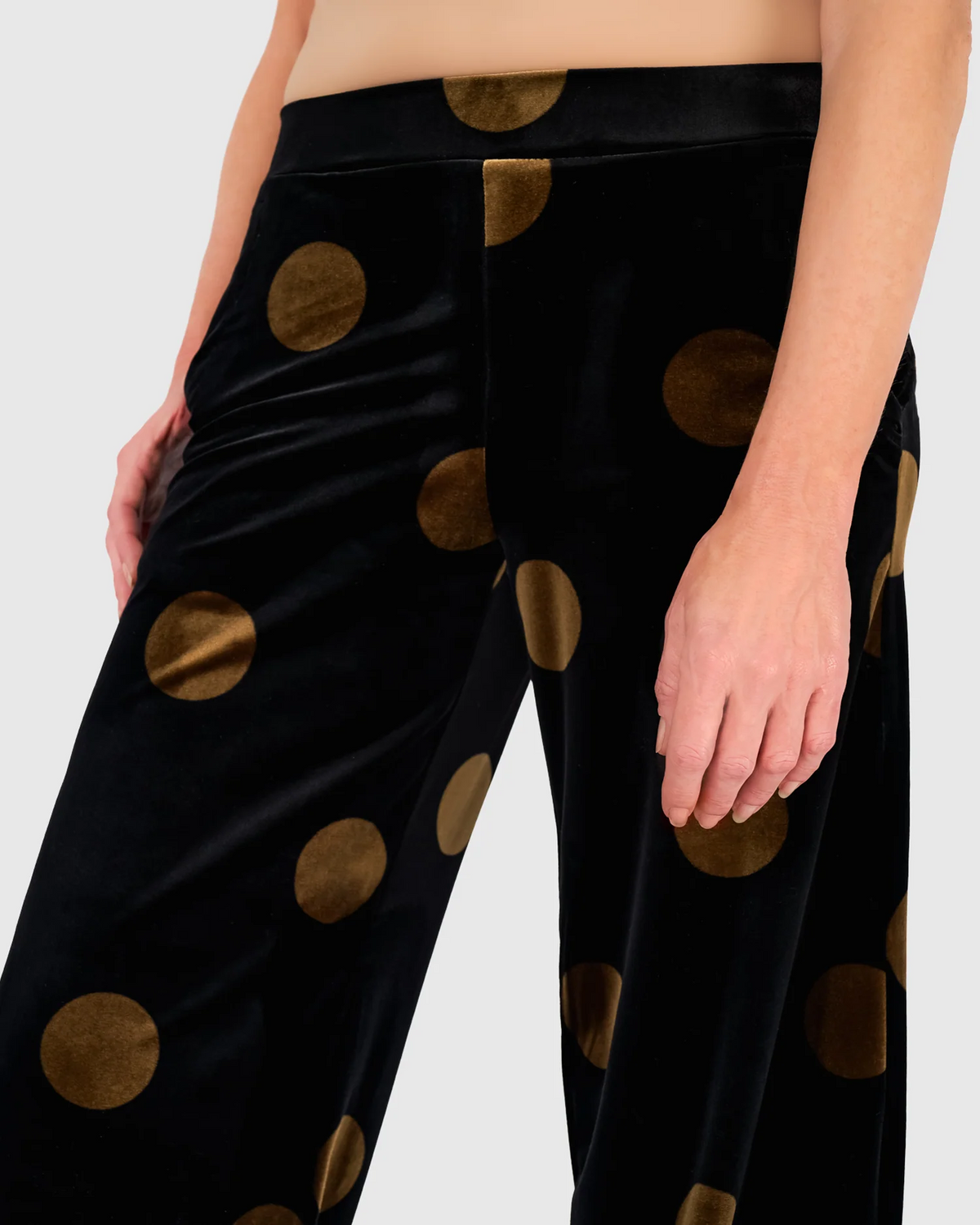 Alembika's Everyday Velvet Flow Pants