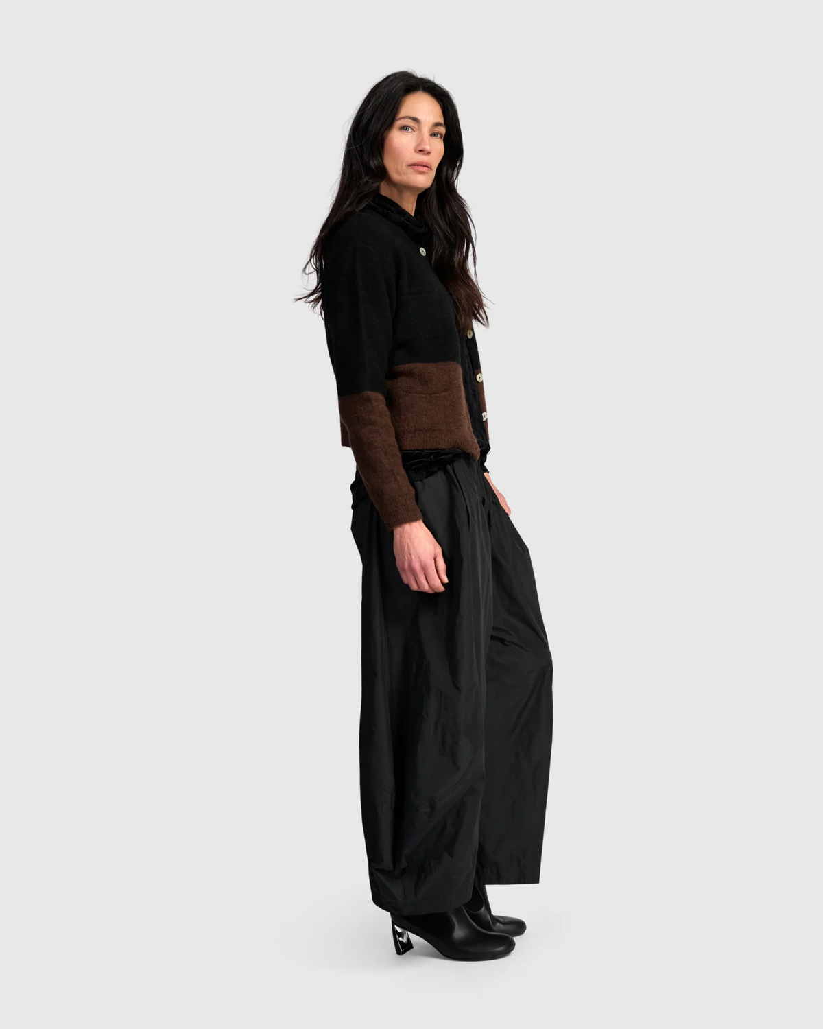  Alembika's Maeve Cardigan in Chocolate & Black