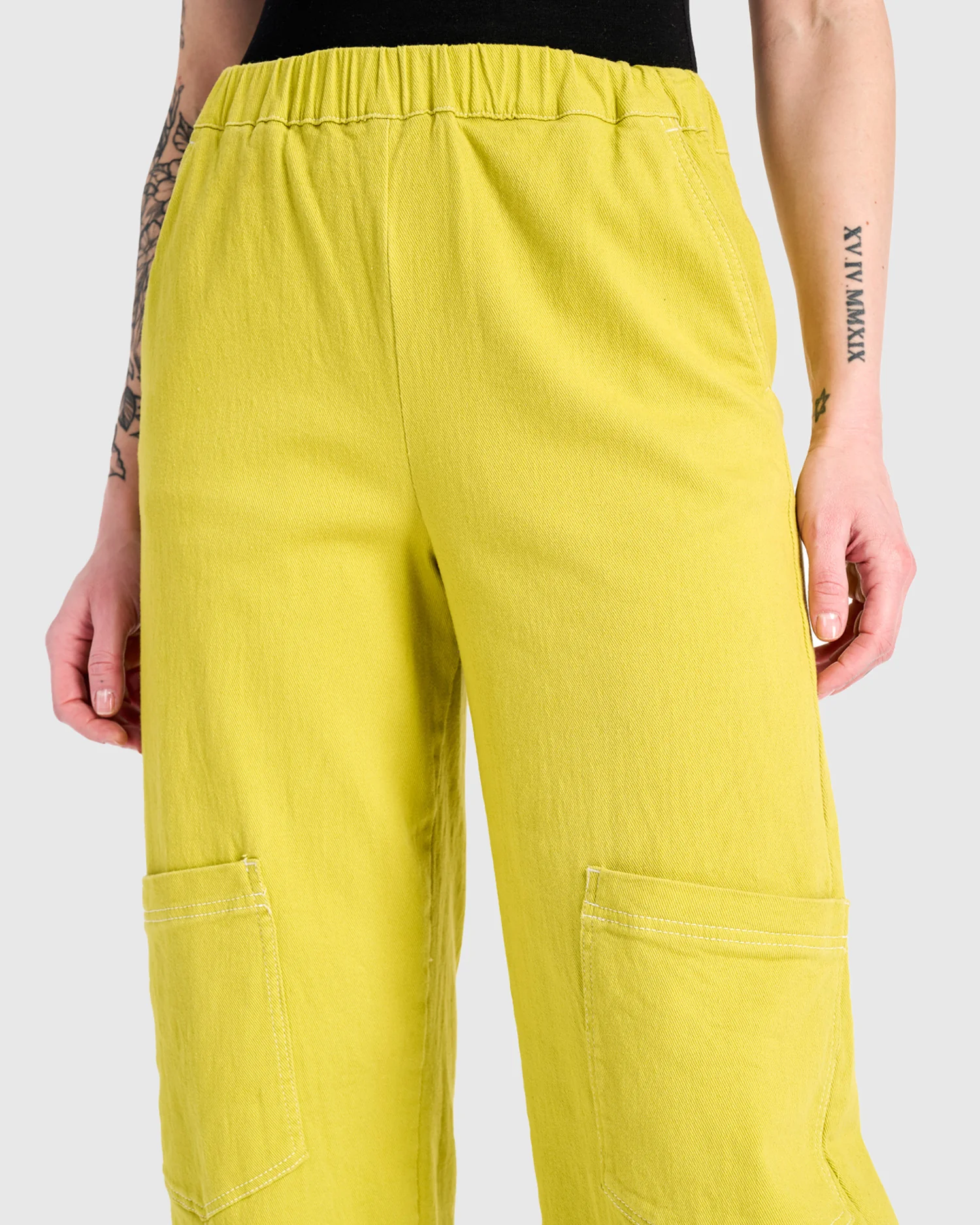 Alembika Papaya Relaxed Pants in Marker