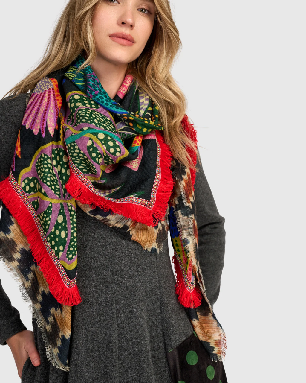 Alembika Multicolored Canopy Scarf