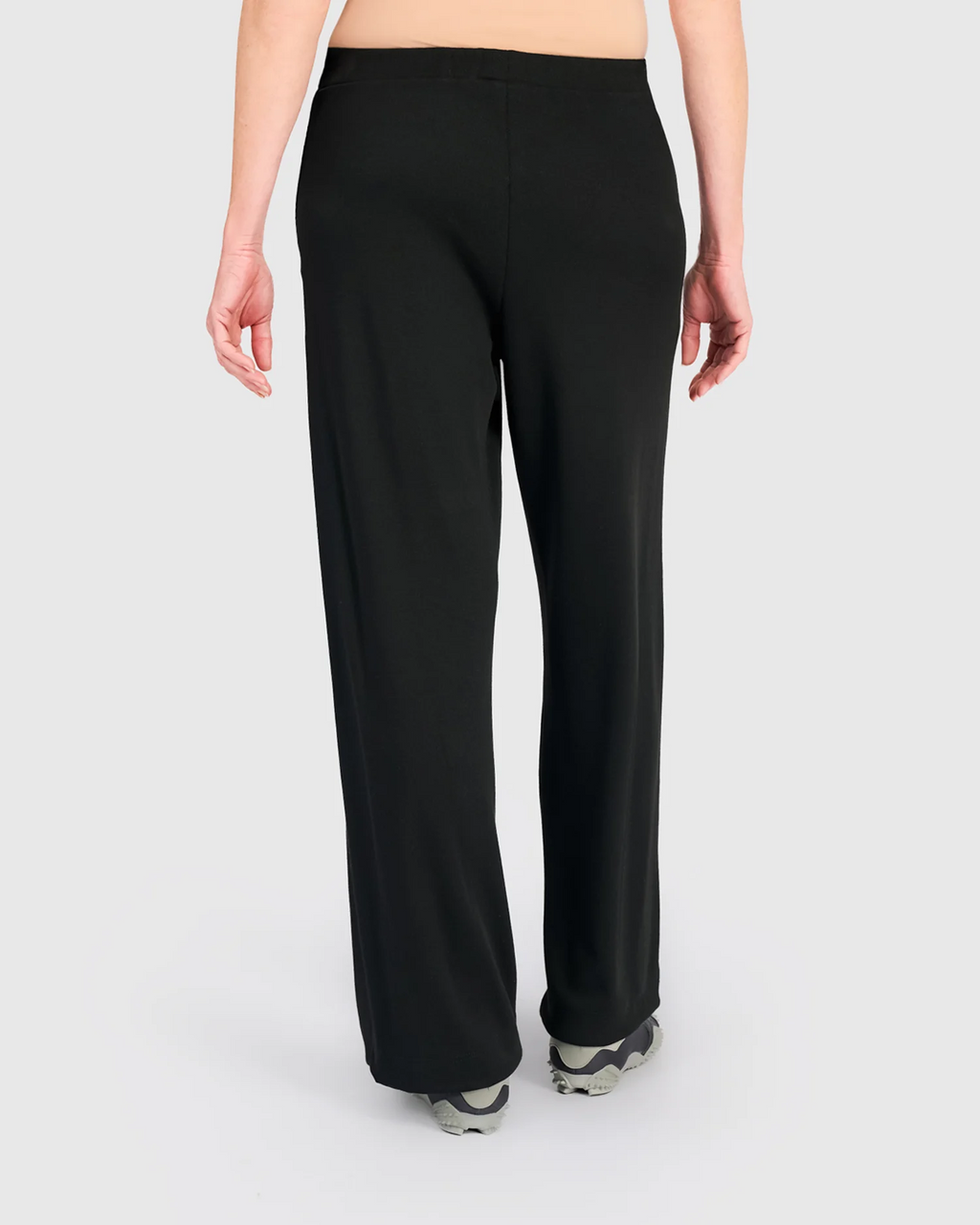 Alembika's full-length Smoothing Straight Pants in Black