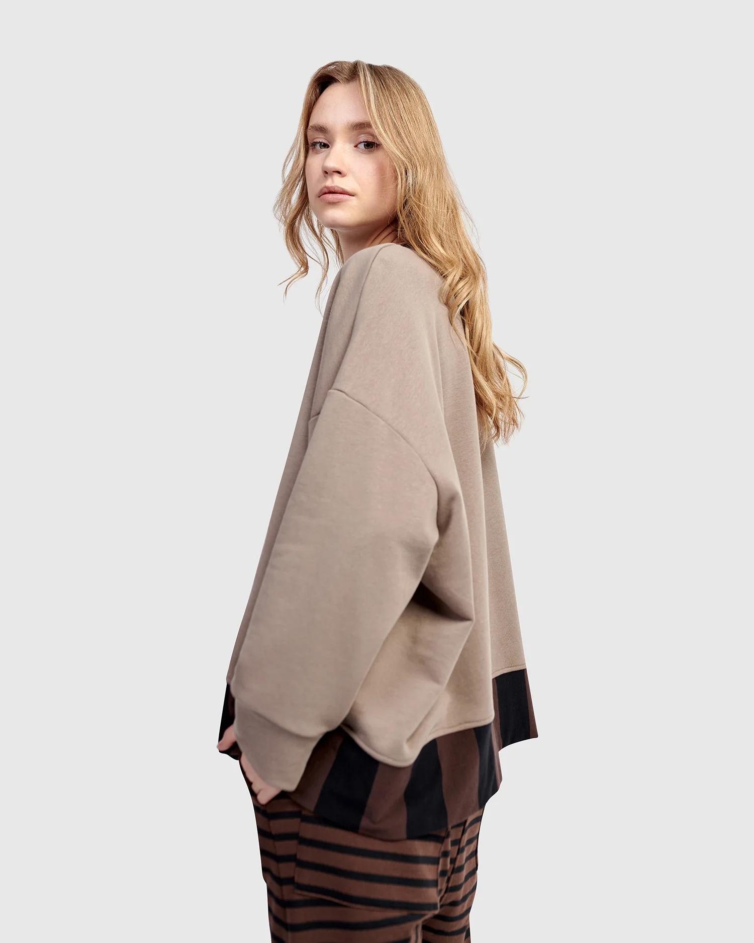 Alembika Urban Blitz Crewneck Top in Mix