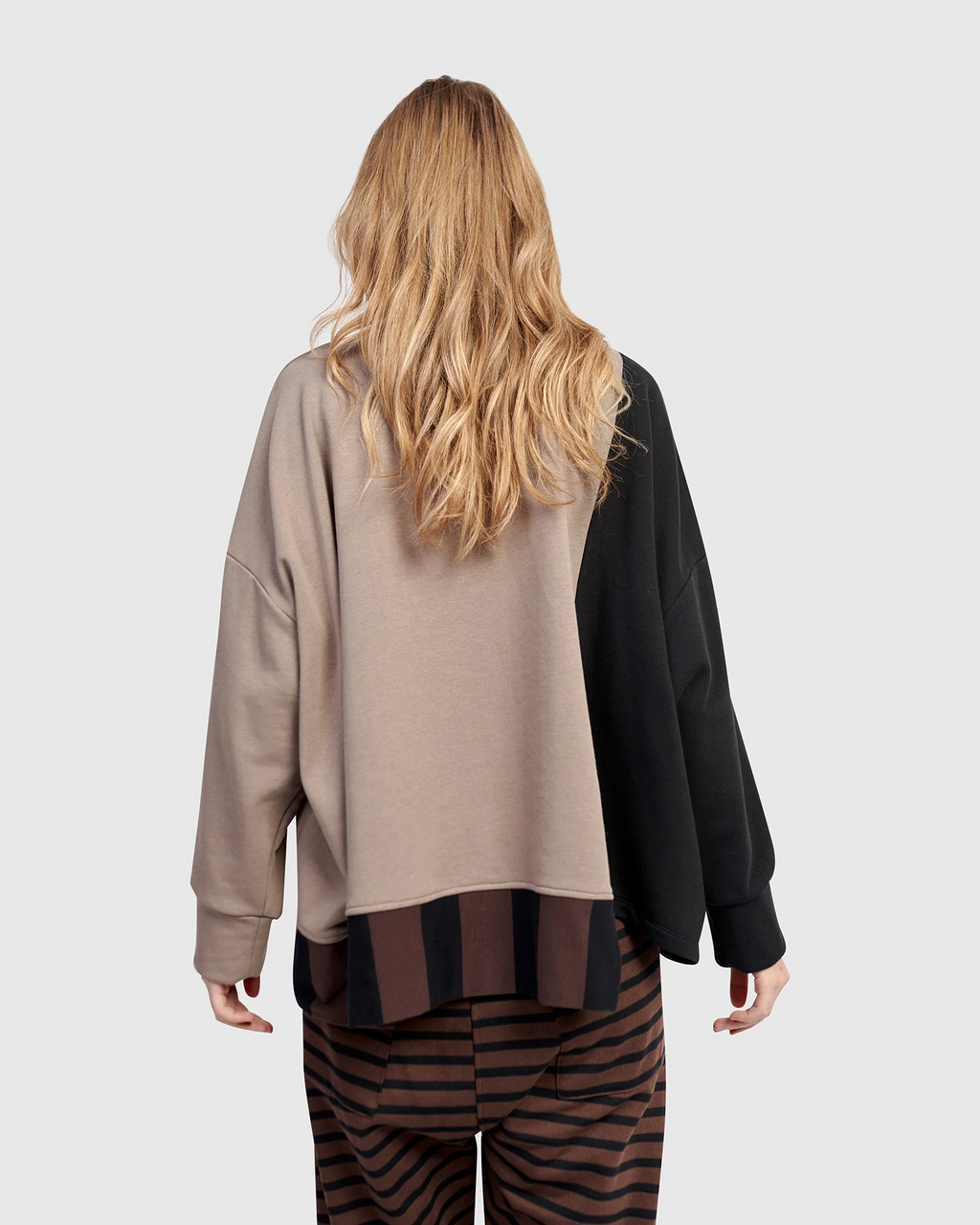 Alembika Urban Blitz Crewneck Top in Mix