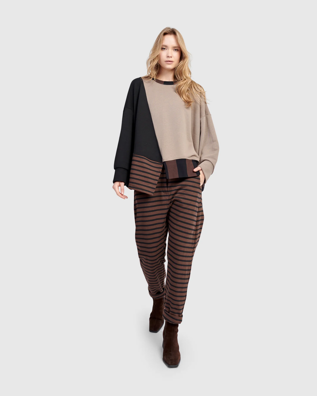 Alembika Urban Blitz Crewneck Top in Mix