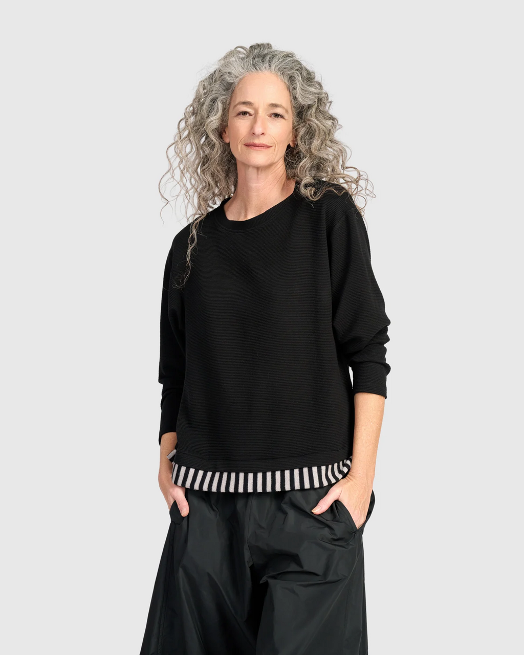 Alembika's relaxed Urban Borderline Top 