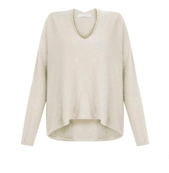 Amazing Woman Mika One Size Fits All Sweater Ivory