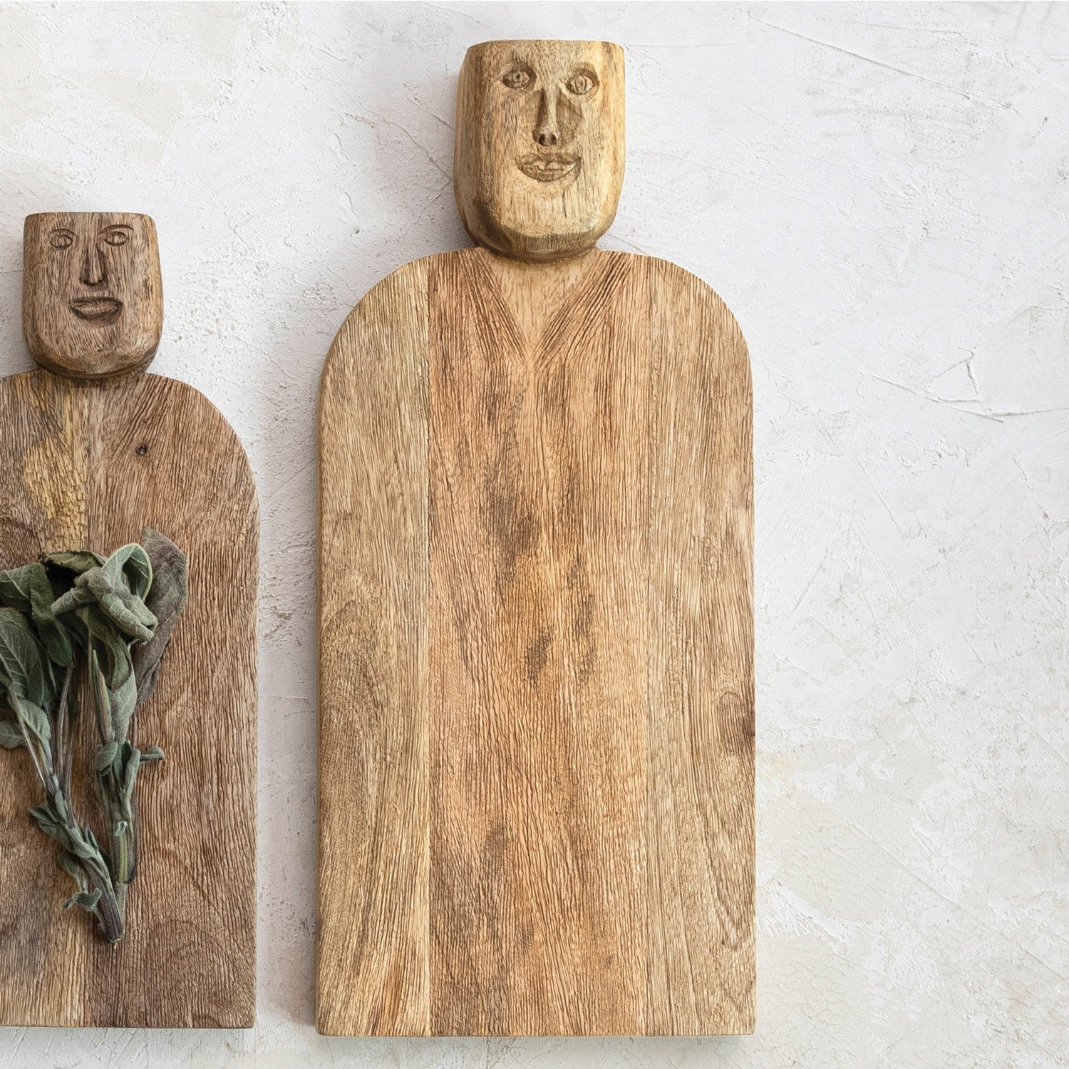 Hand Carved Mango Wood Cheese Board / 18"