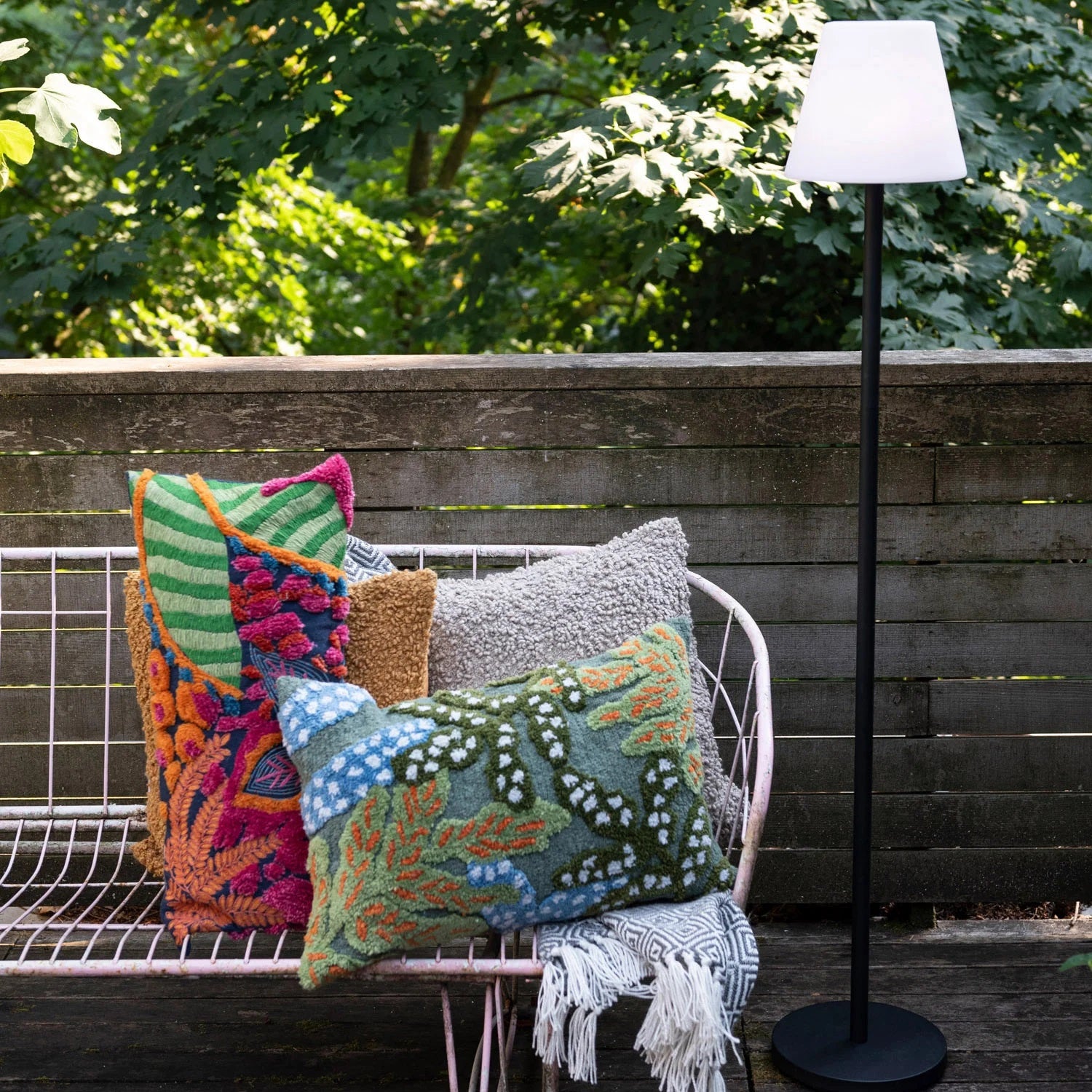 Tufted Botanicals Indoor / Outdoor Pillow