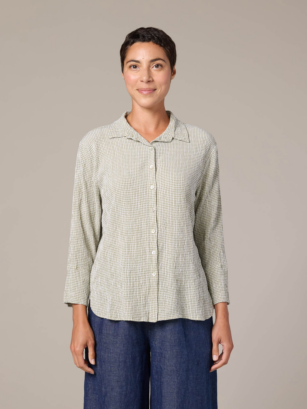 The Crop Easy Shirt from Cut Loose
