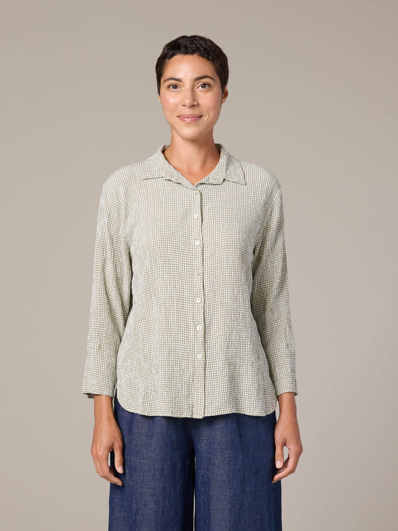 The Crop Easy Shirt from Cut Loose