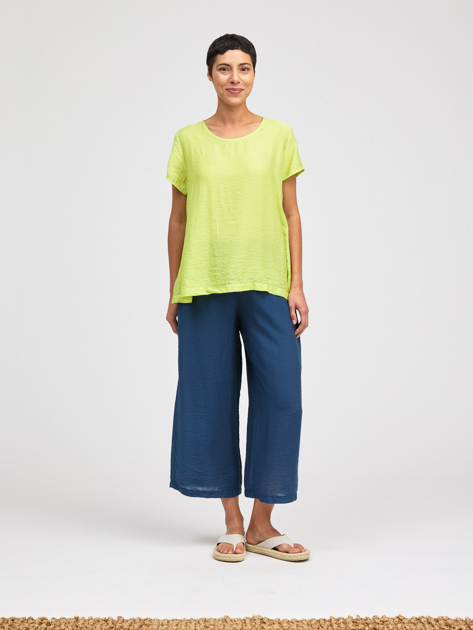 The Crop Sleeve Swing Top from Cut Loose in Euphorbia
