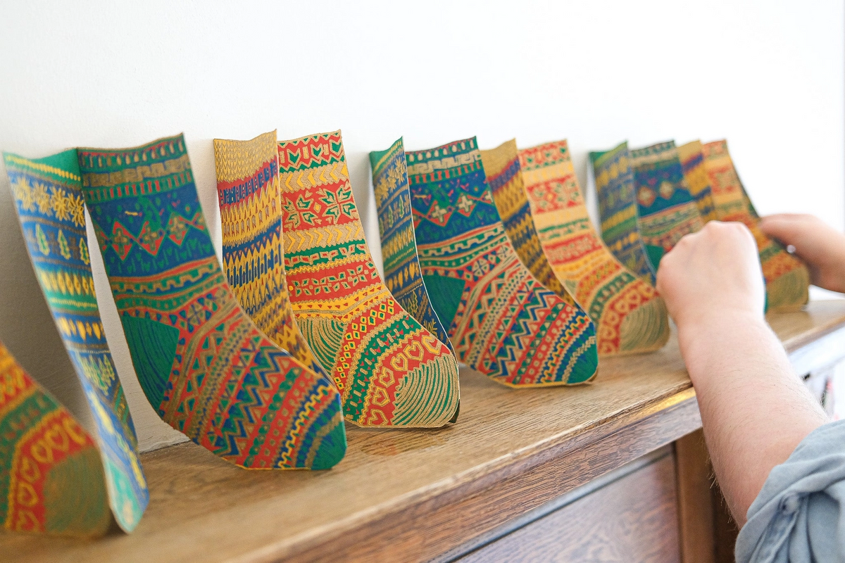 Paper Garland / Click for Styles