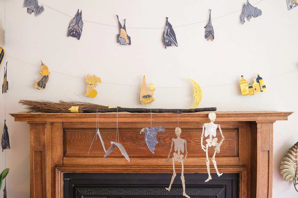 Paper Garland / Click for Styles