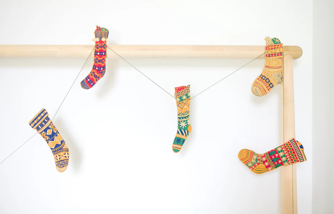 Paper Garland / Click for Styles