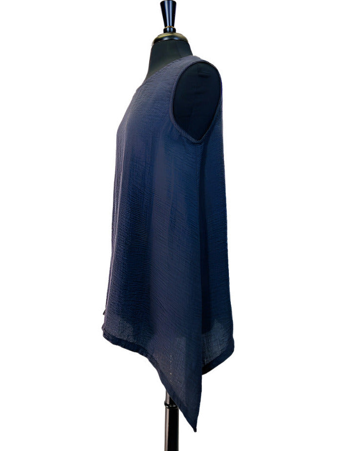 Eleven Stitch Design Gerties Long Tank Black Pearl