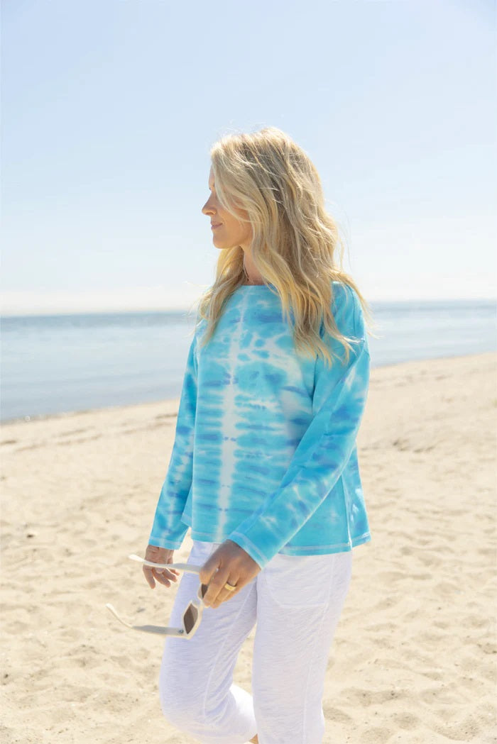 Escape's Breath Easy Ventura Dye Pullover in Maui
