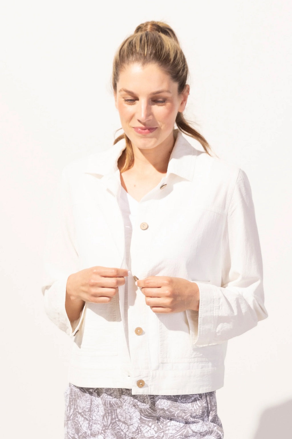 Escape by Habitat Vista Washed Cotton Beach Jacket in White