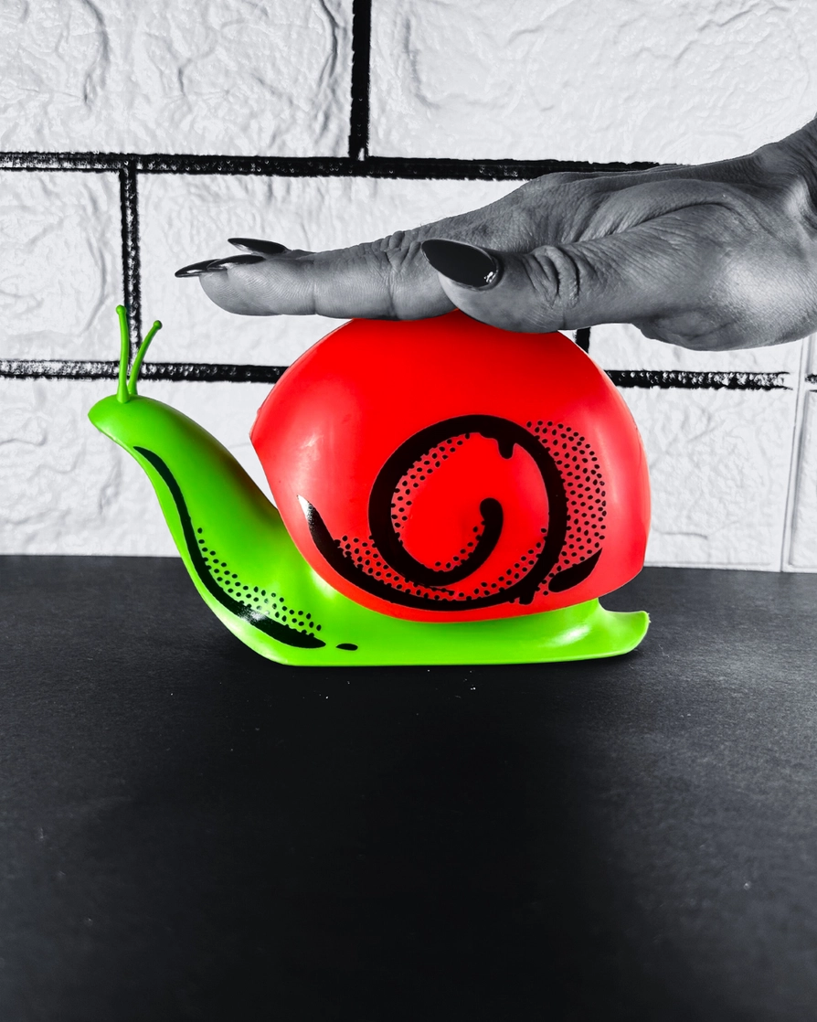 Everyday Objects Escar-Soap Snail Suds Dispenser 