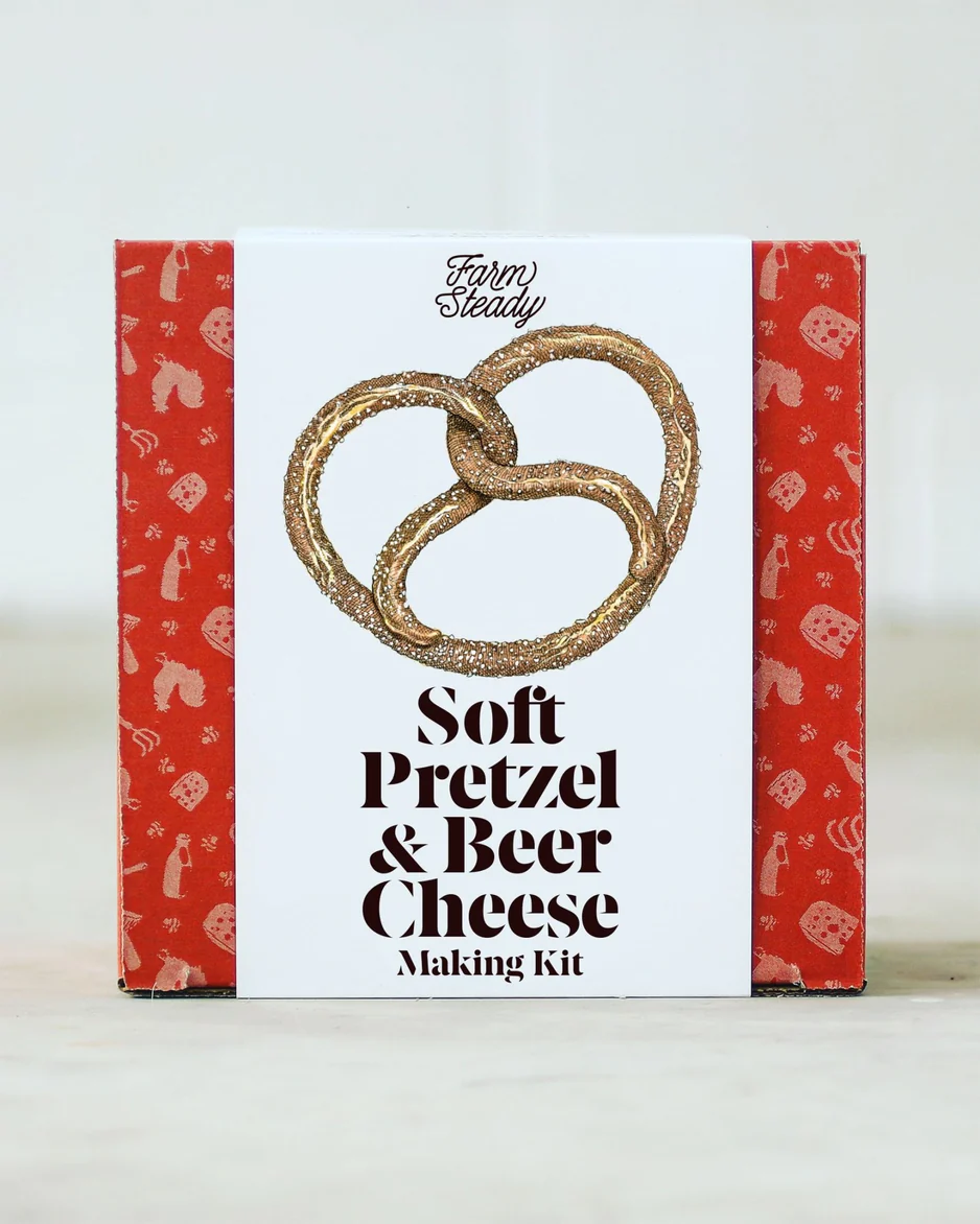 Soft Pretzel & Beer Cheese Kit