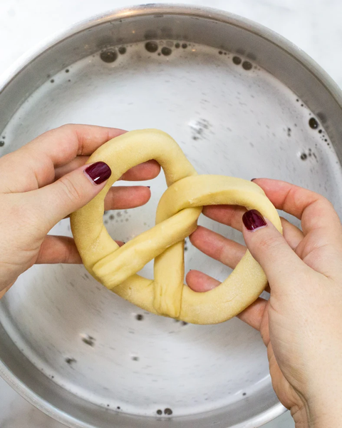 Soft Pretzel & Beer Cheese Kit