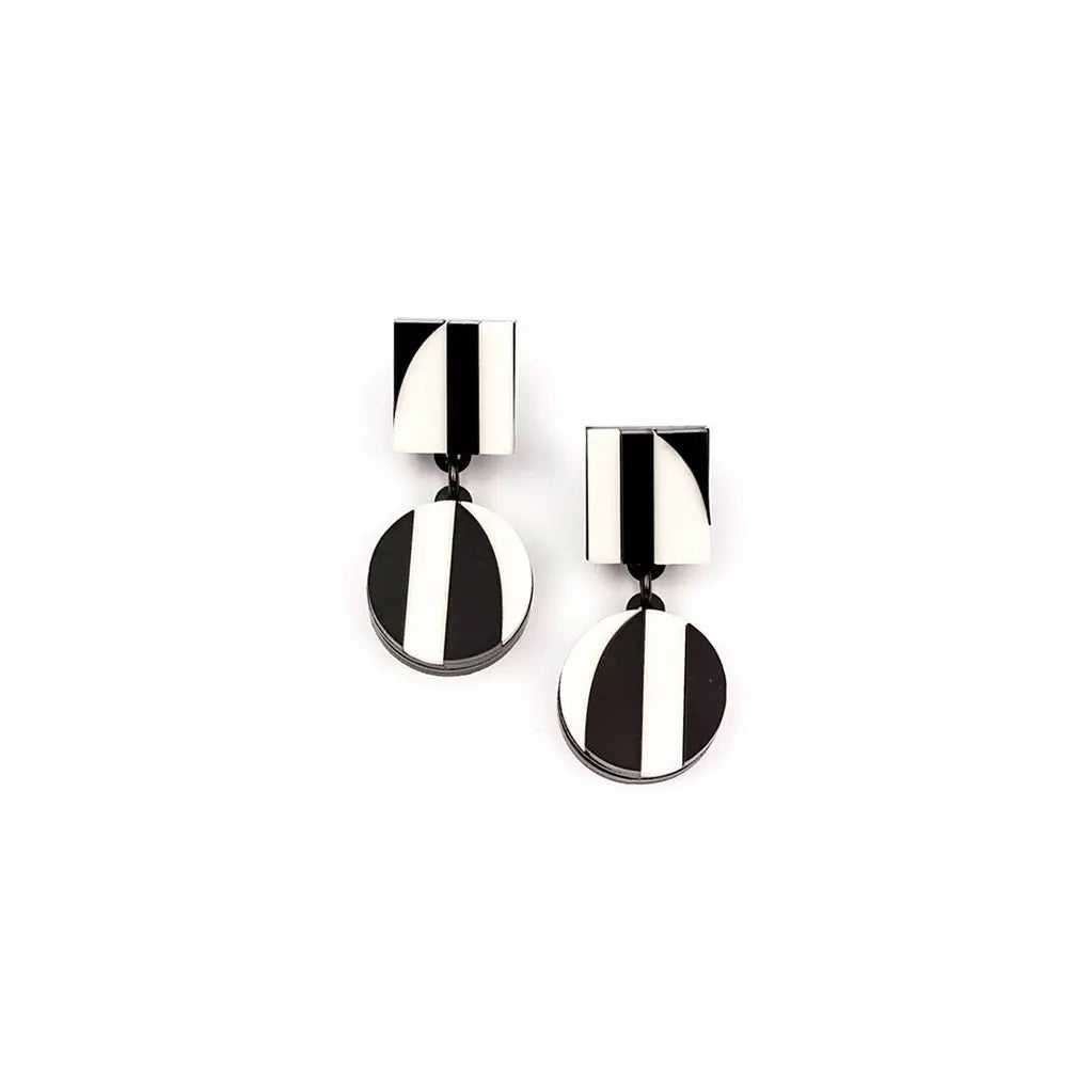 Aurora PM Two Lines Earrings in Monochrome