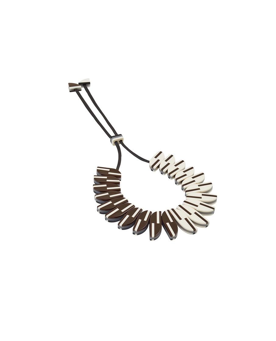 Aurora PM Two Lines Large Collar Necklace in Monochrome