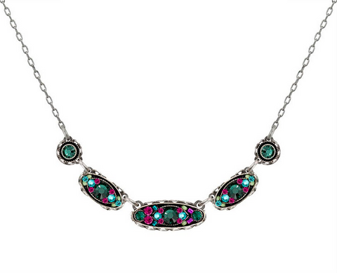 Emerald Sparkle Horizontal Oval Necklace