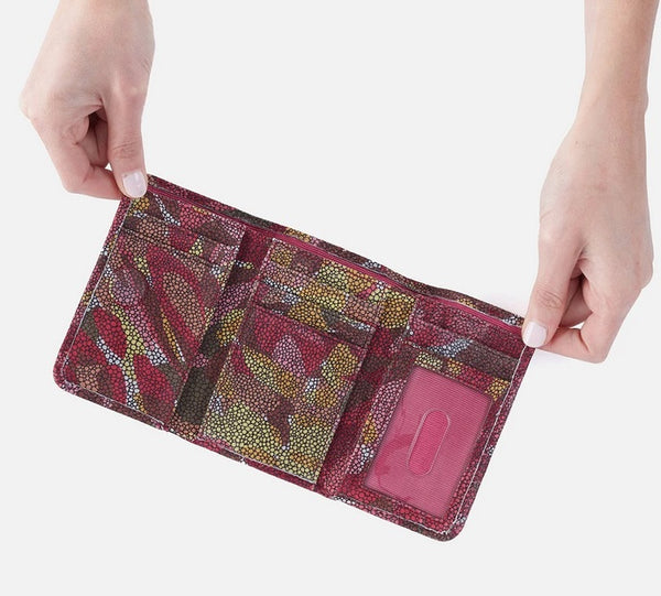 Jill Trifold Wallet in Abstract Foliage