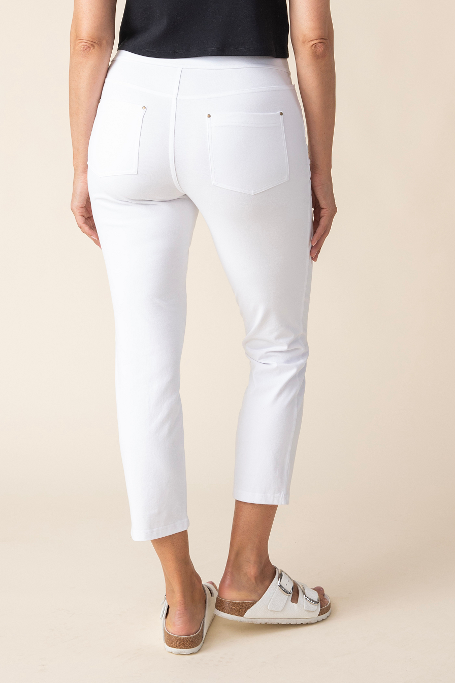 Habitat Stonewashed Capri Knit Jean in White