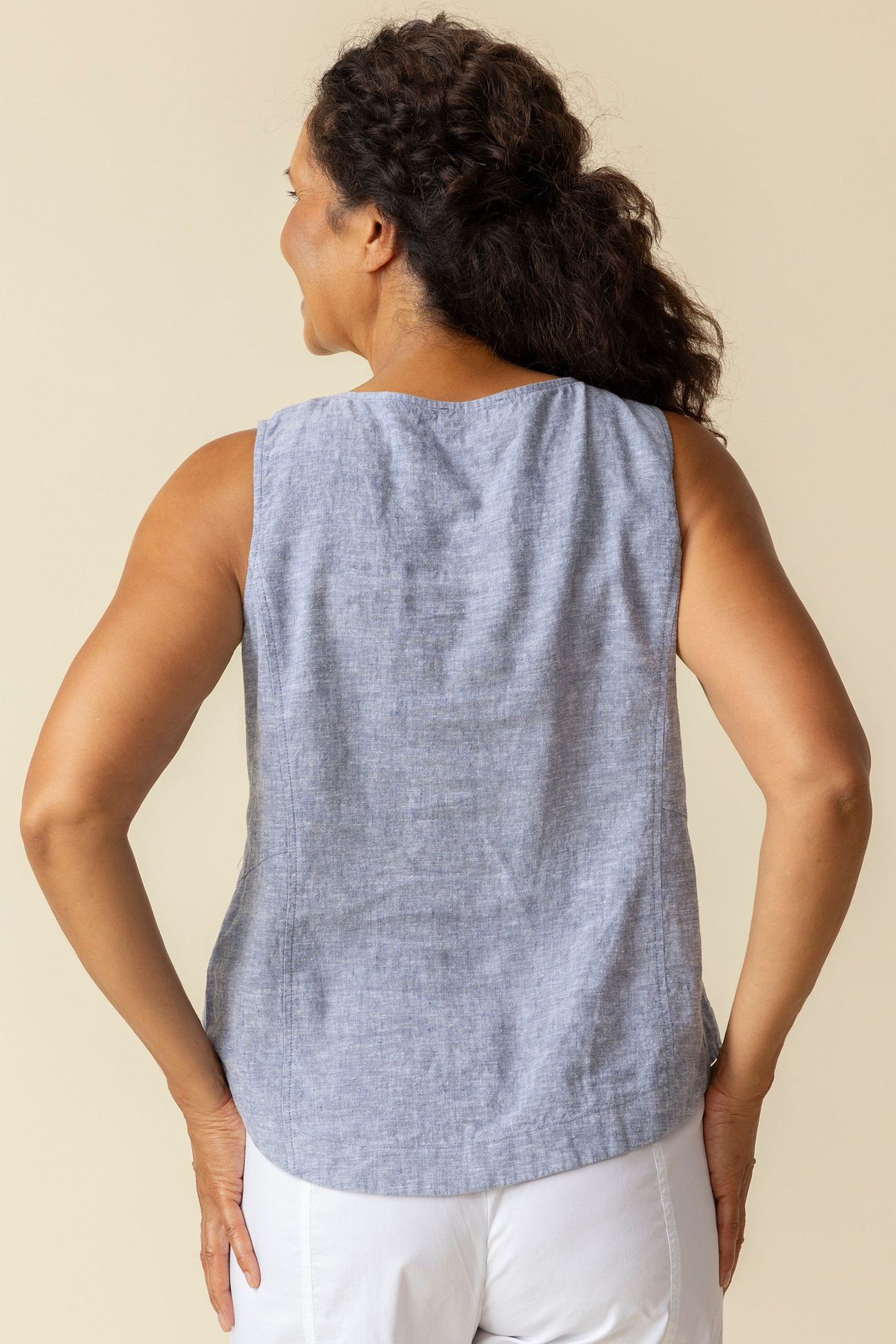 Habitat Clothing Freshen Up Linen Tank in Indigo