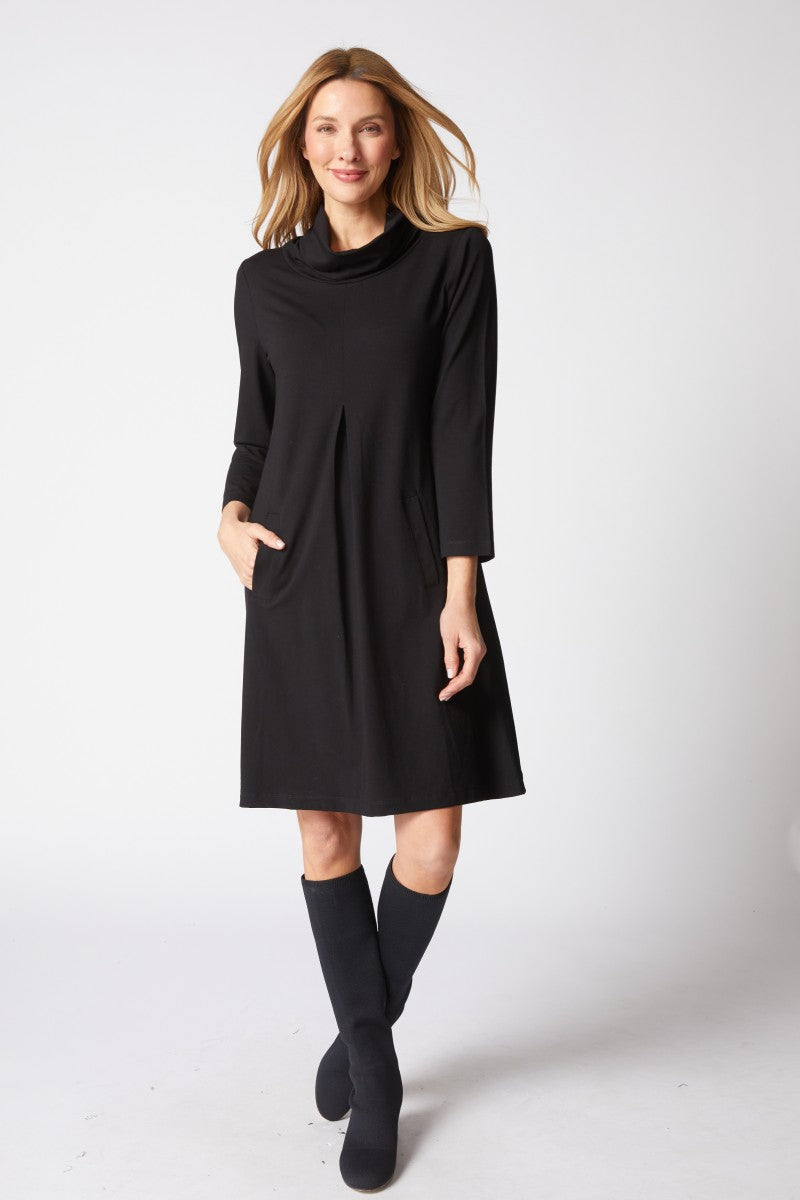 Habitat Core Travel Pleat Front Dress in Black