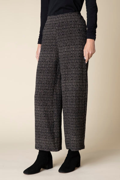 Habitat's Express Travel Fine Lines Ankle Pants