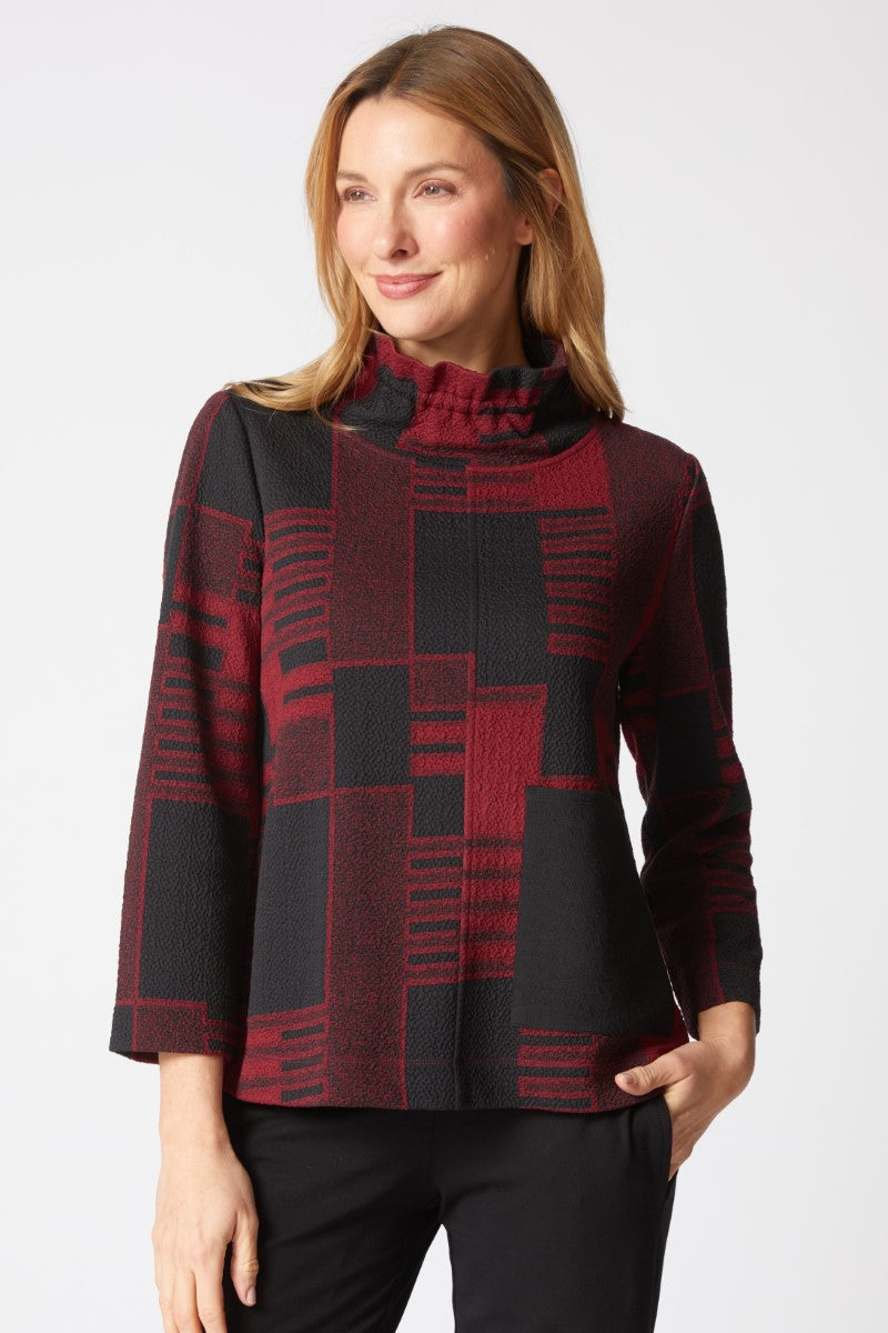 Habitat Fair & Square Ruched Collar Top in Wine