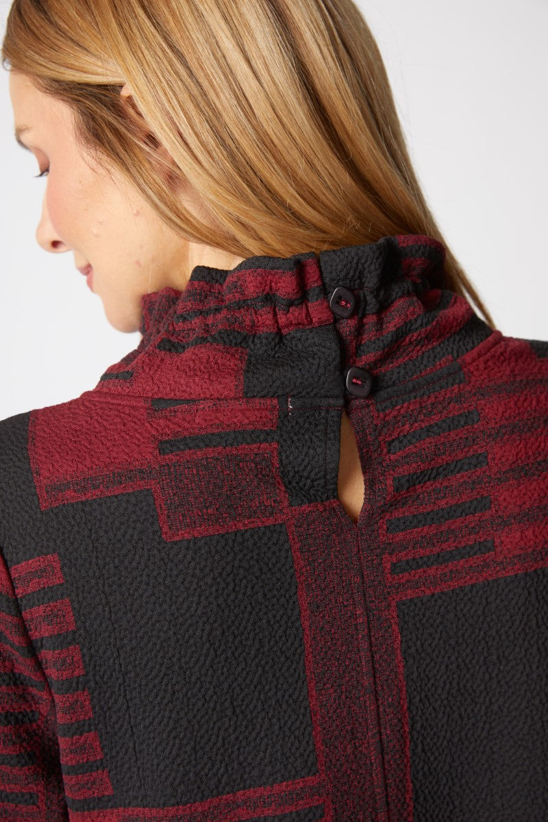 Habitat Fair & Square Ruched Collar Top in Wine