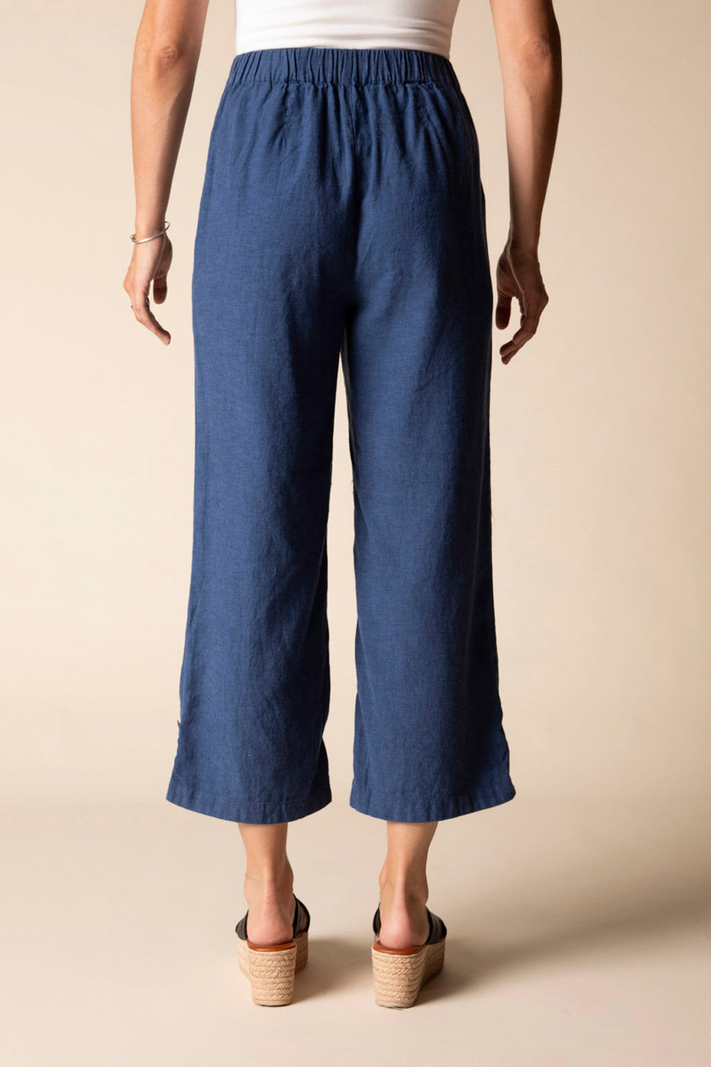 Habitat Pleat Button Capri in Navy