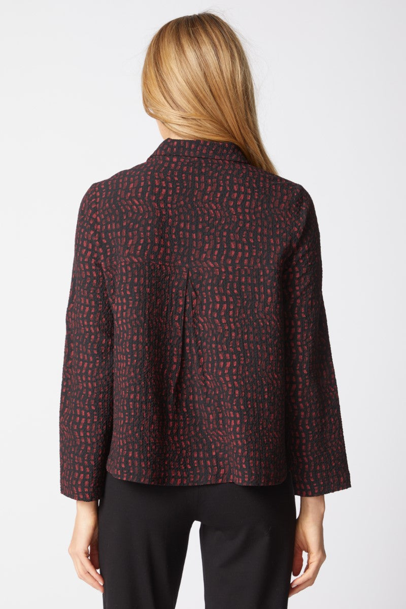 Pucker Weave Mosaic Swing Jacket in Wine