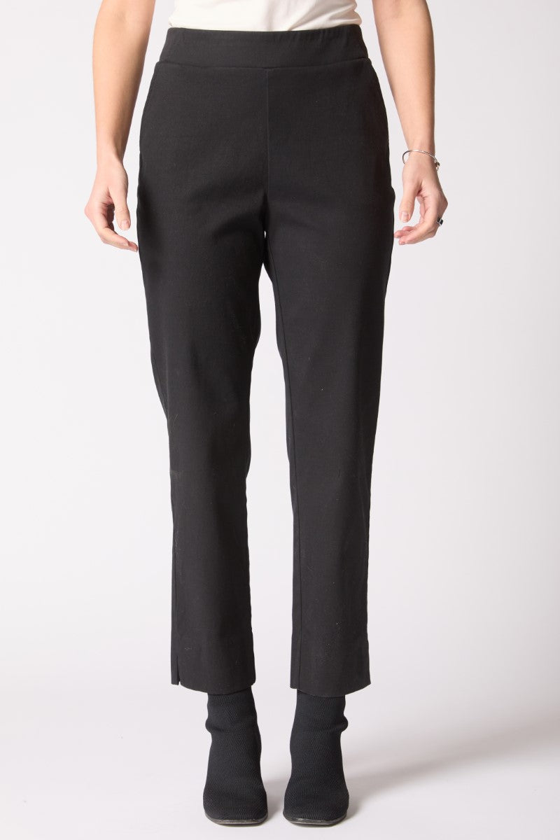 Habitat's Straight Ankle Pants in Black