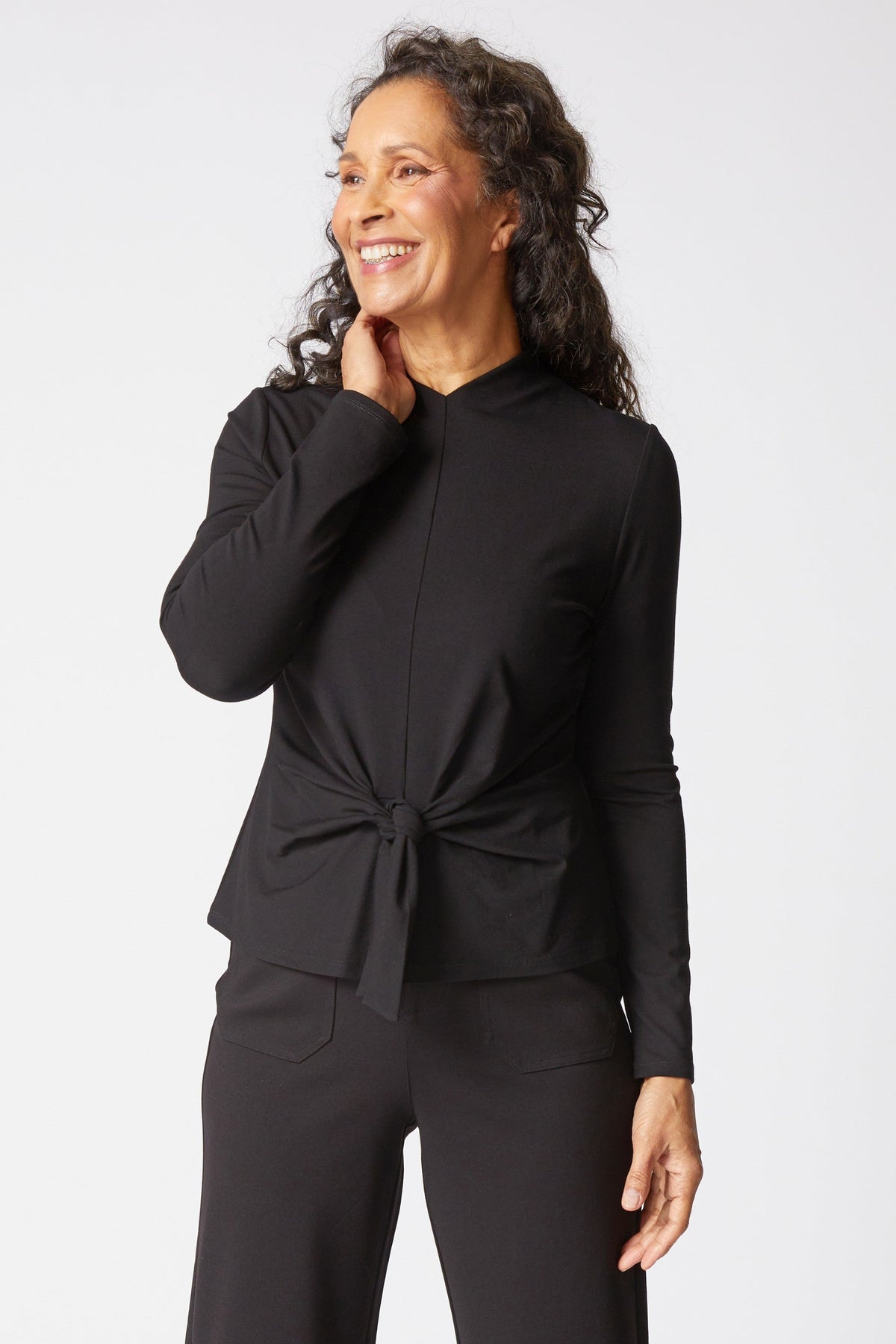 Habitat Core Travel Tie Front Top in Black
