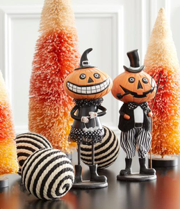 Standing Pumpkin People / Assorted Styles