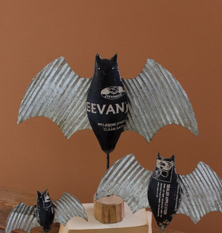 Metal Halloween Bat on Wood Base / Large