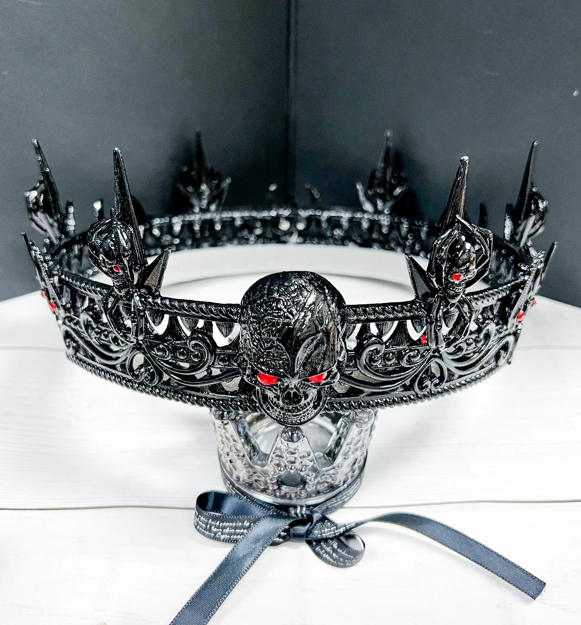 Black Skull King Crown